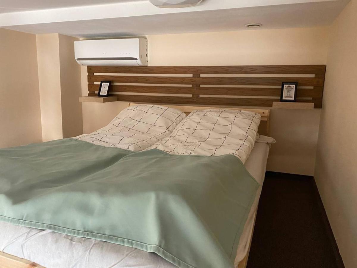 Apartamenty Dobra Noc Przy Wawelu 2 Bedrooms Krakov Exteriér fotografie
