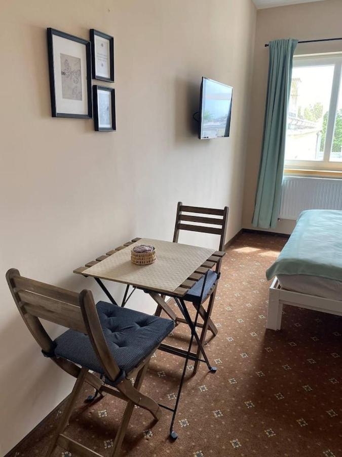 Apartamenty Dobra Noc Przy Wawelu 2 Bedrooms Krakov Exteriér fotografie